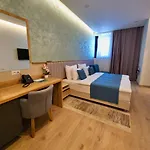 Szálloda Emerald 4*