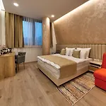 Emerald Szálloda 4*