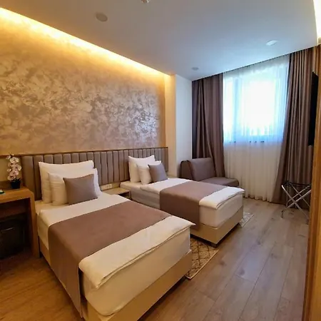 Hotel Emerald Gnojnice