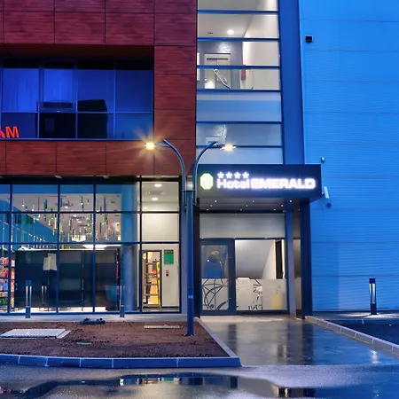 Szálloda Emerald 4*