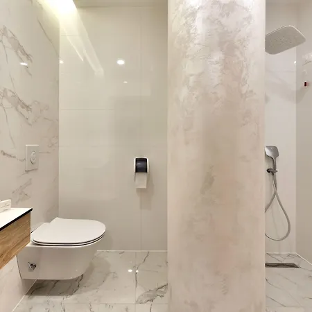 Emerald Hotel Gnojnice